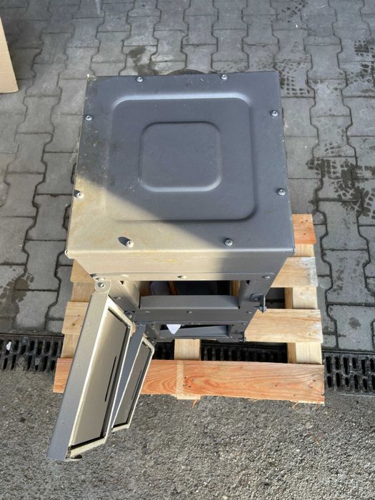 Piec piecyk kominek koza JANUSZ szamotowy polski 6 kW - II Gatunek