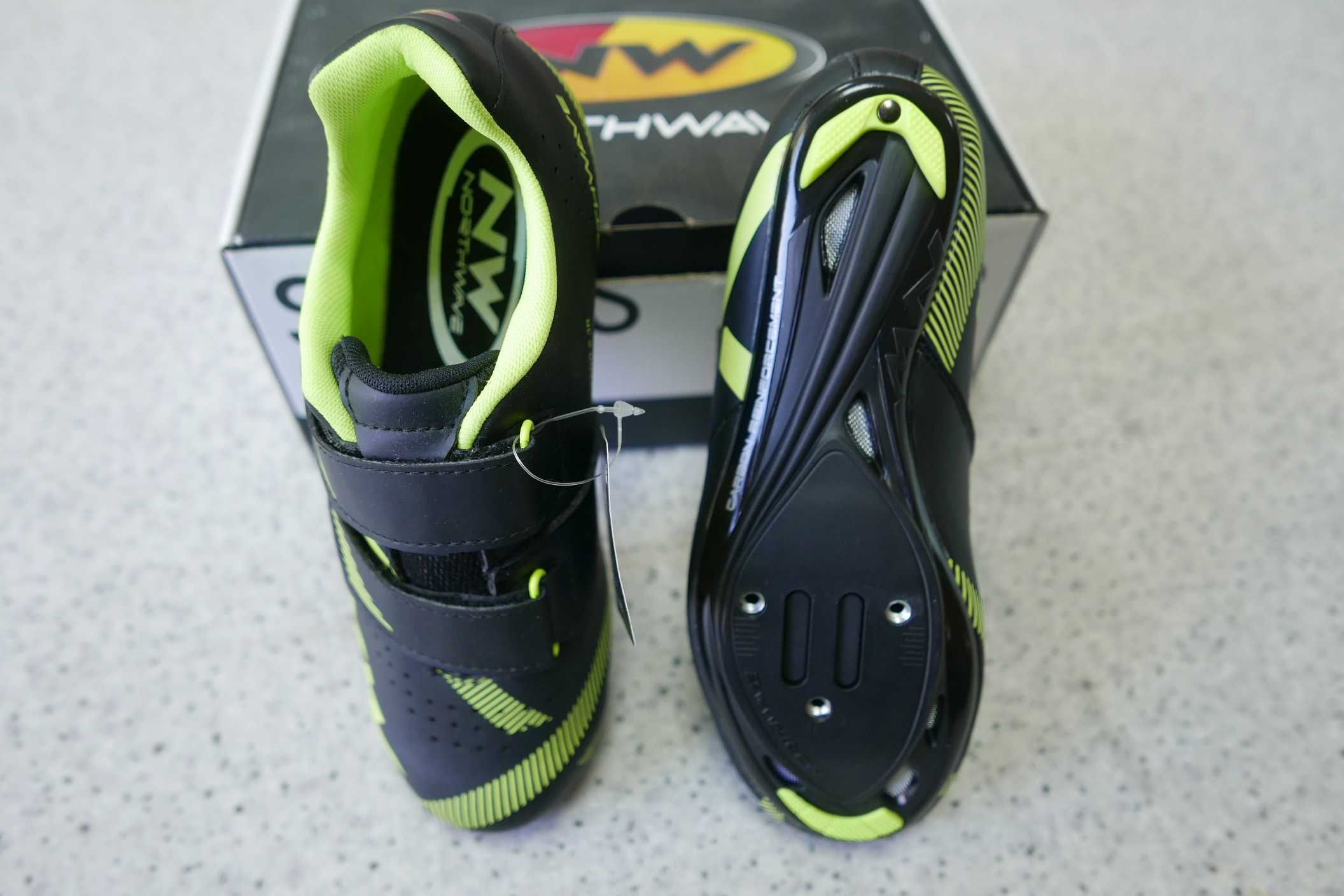 Buty rowerowe NorthWave Torpedo 2 Junior SPD-SL  SPD  r.35 22,5 cm