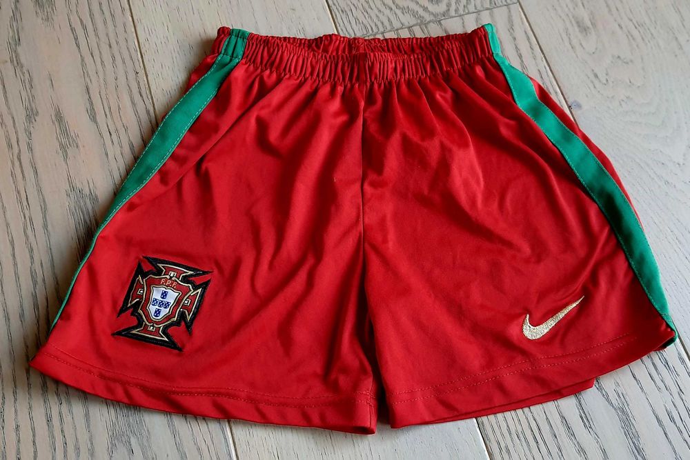 Spodenki piłkarskie 11 12 lat 152 dla chłopca Portugalia