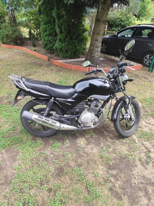 Motocykl Yamaha ybr125 - niezawodny i ekonomiczny!