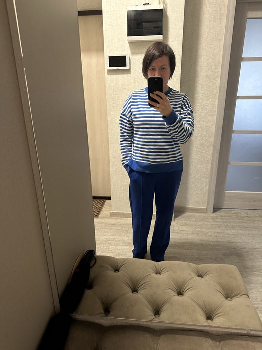 Спортивний костюм в чудовому стані