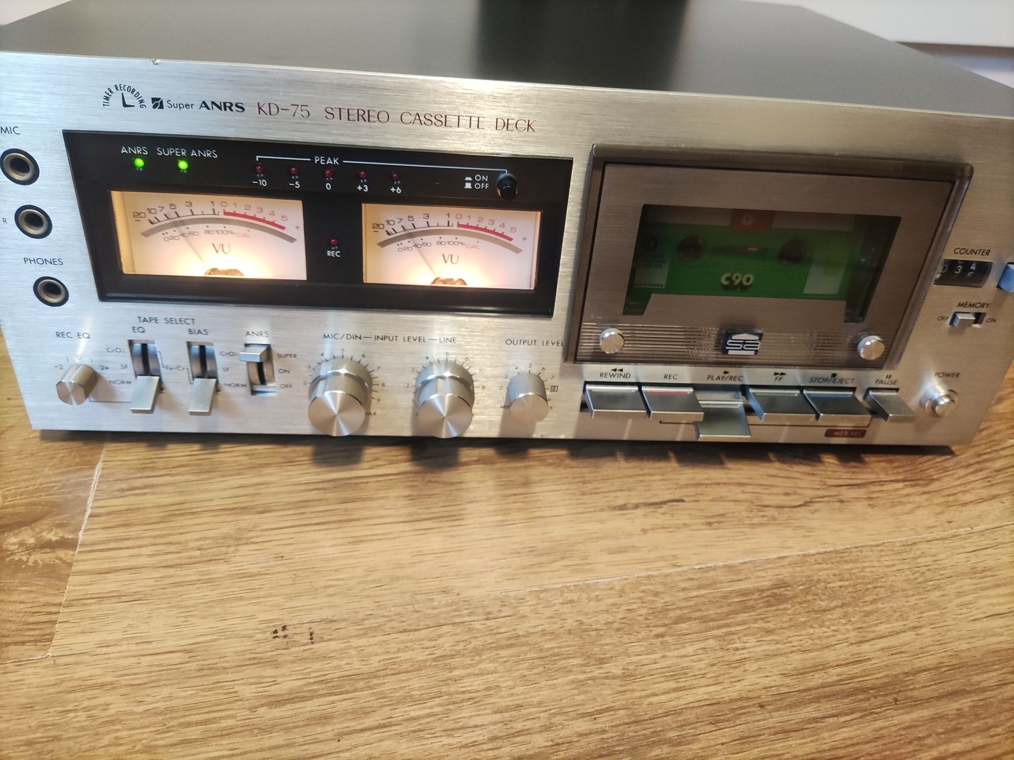 JVC KD-75 stereo cassette deck vintage odtwarzacz kaset piękny sprawny
