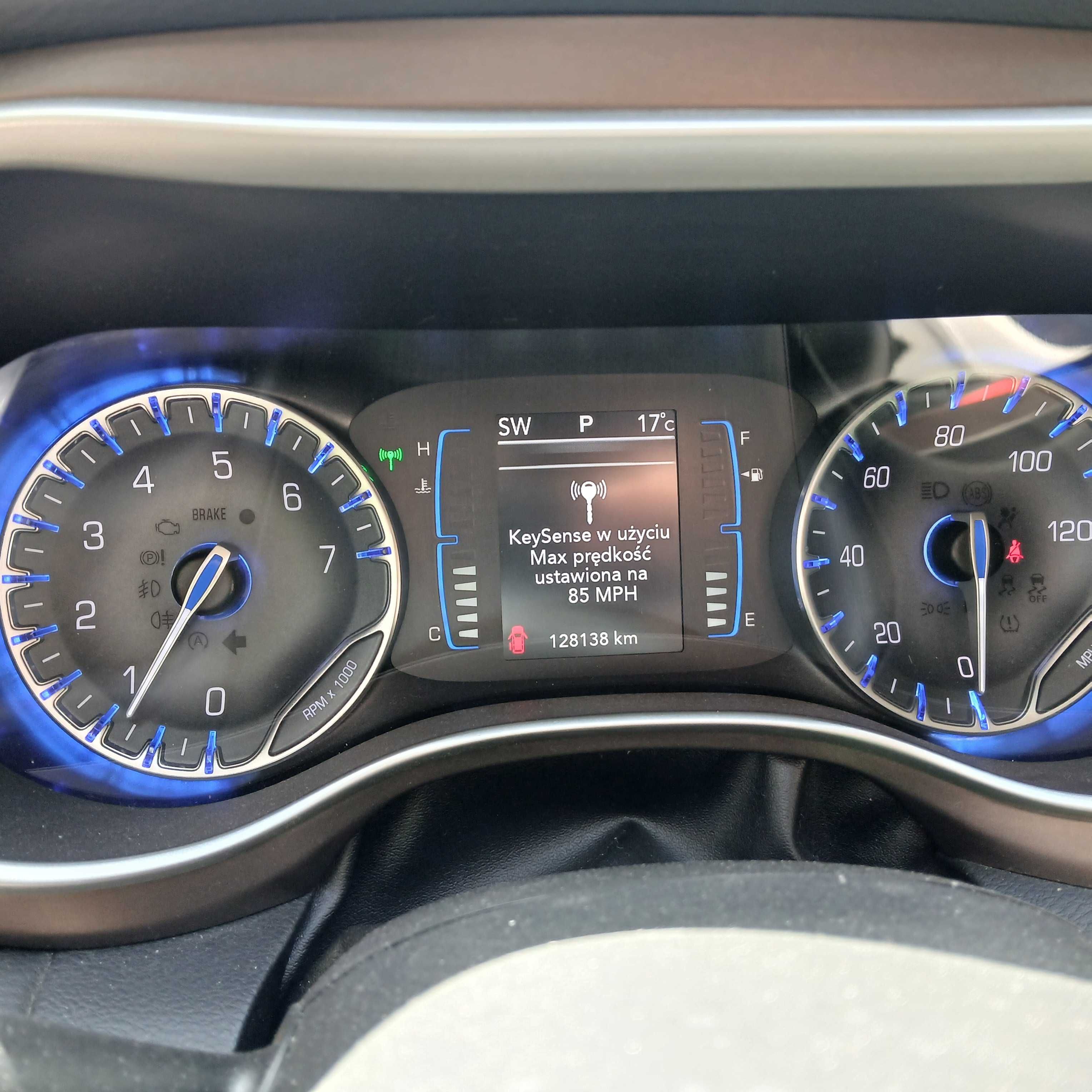 Chrysler Pacifika 2017r. 3,6 V6 GAZ/BENZYNA