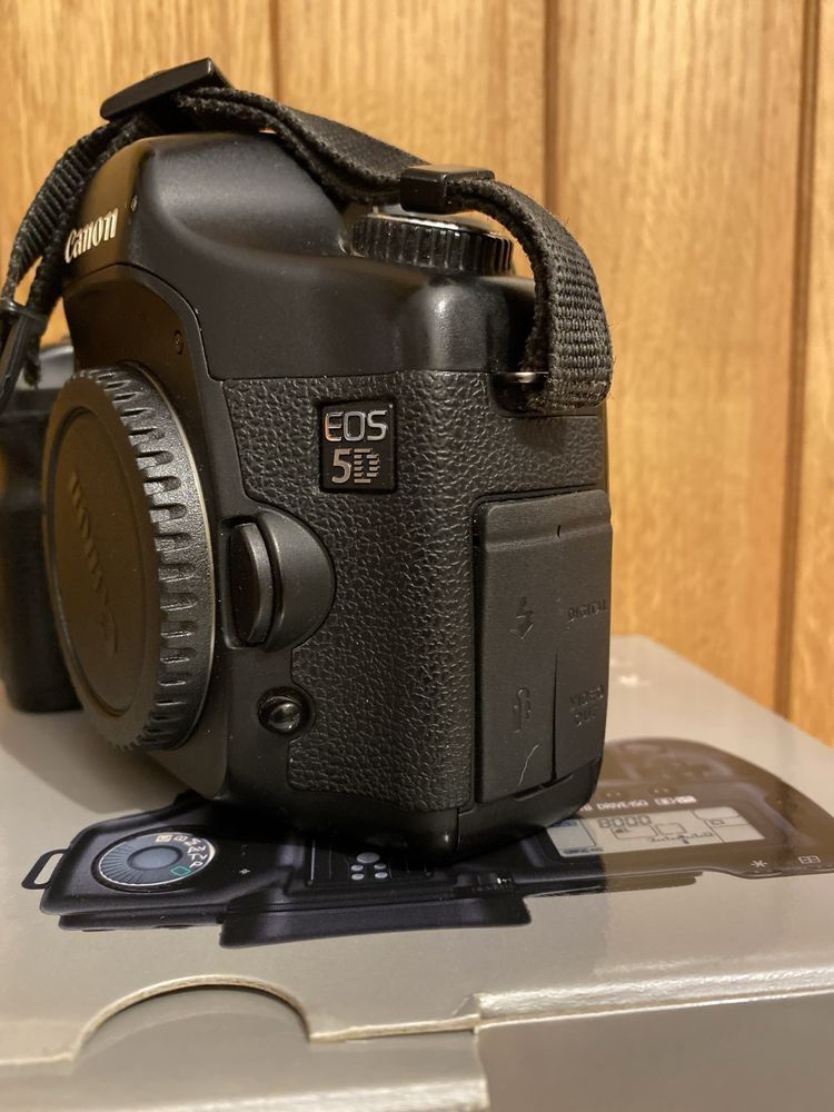 Фотоапарат Canon 5D Classic