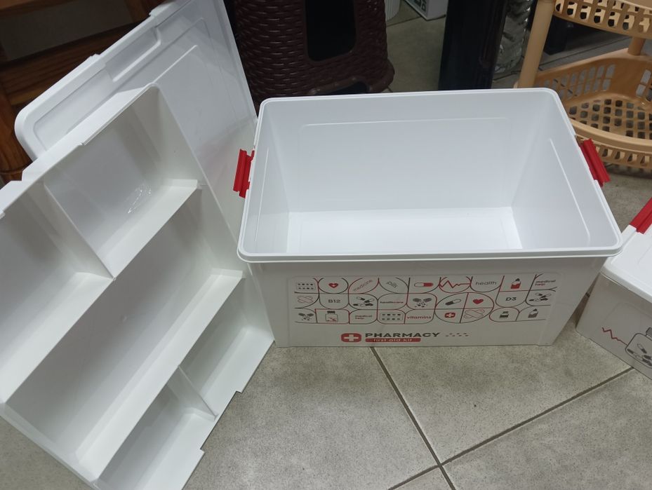 Аптечка органайзер контейнер для ліків лекарств зберігання хранения