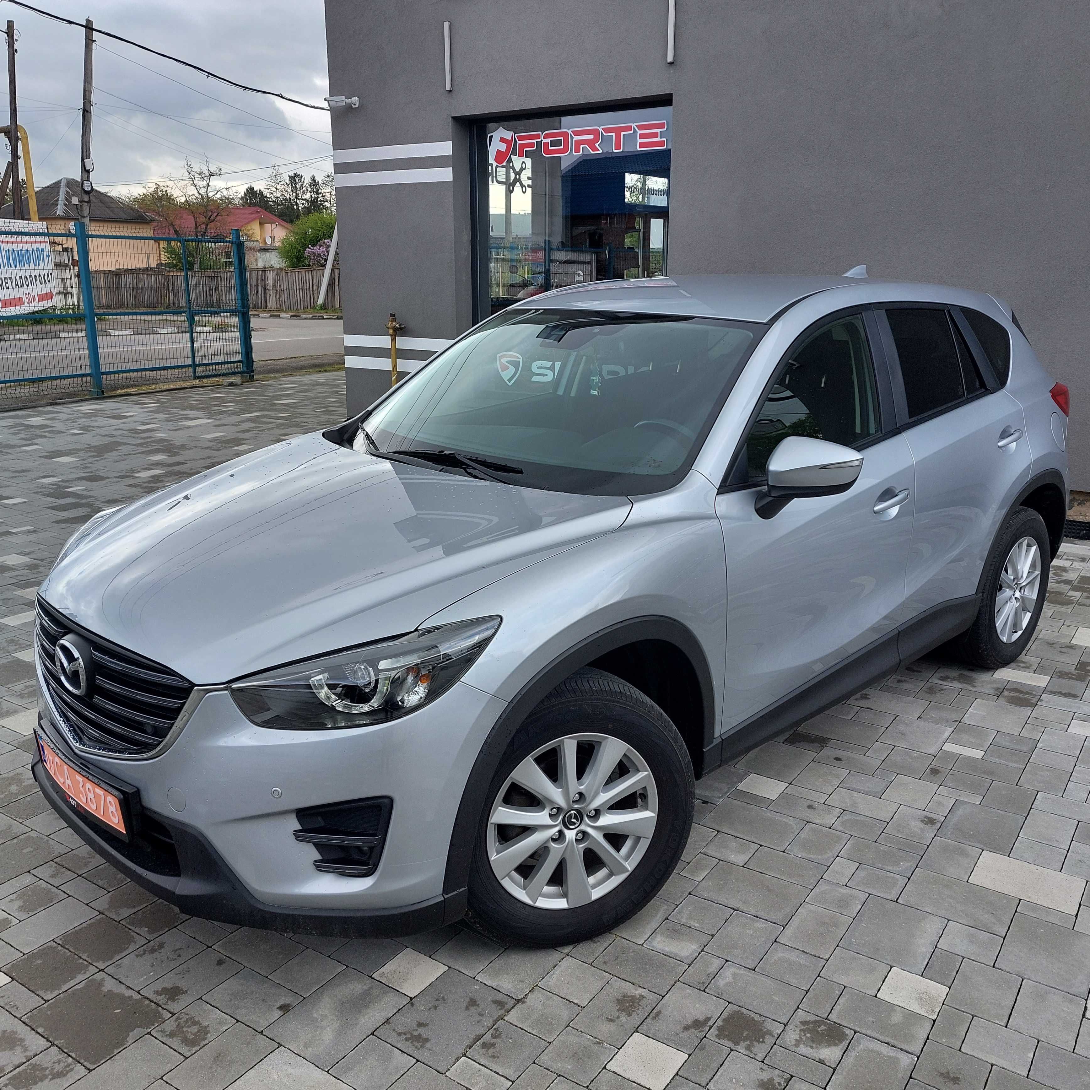 Автомобіль Mazda CX-5 2016 рік, 2,2 дизель, стан нового авто