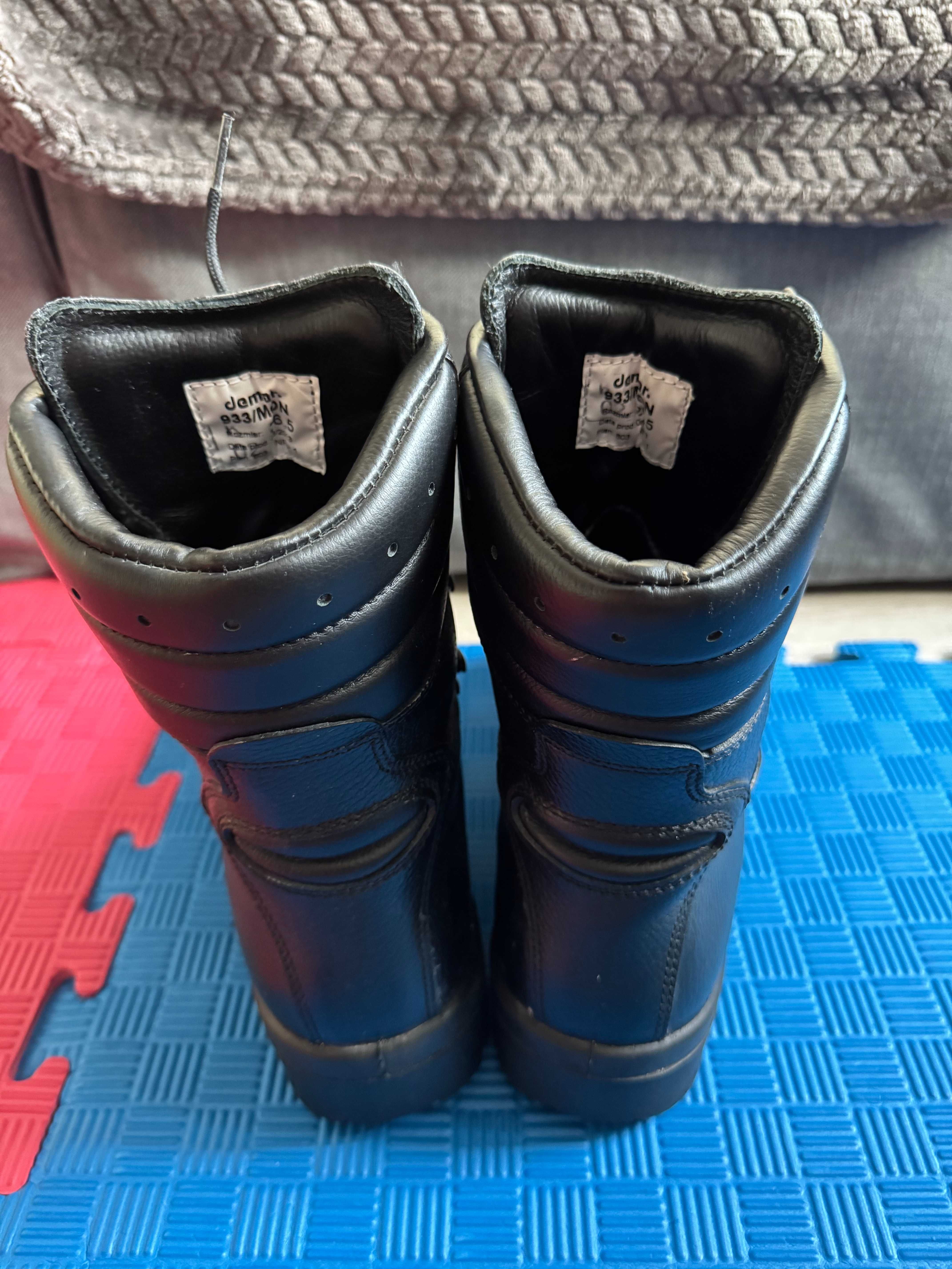 Nowe Oryginalne zimowe buty wojskowe 933/MON rozmiar 41 (26,5) Demar