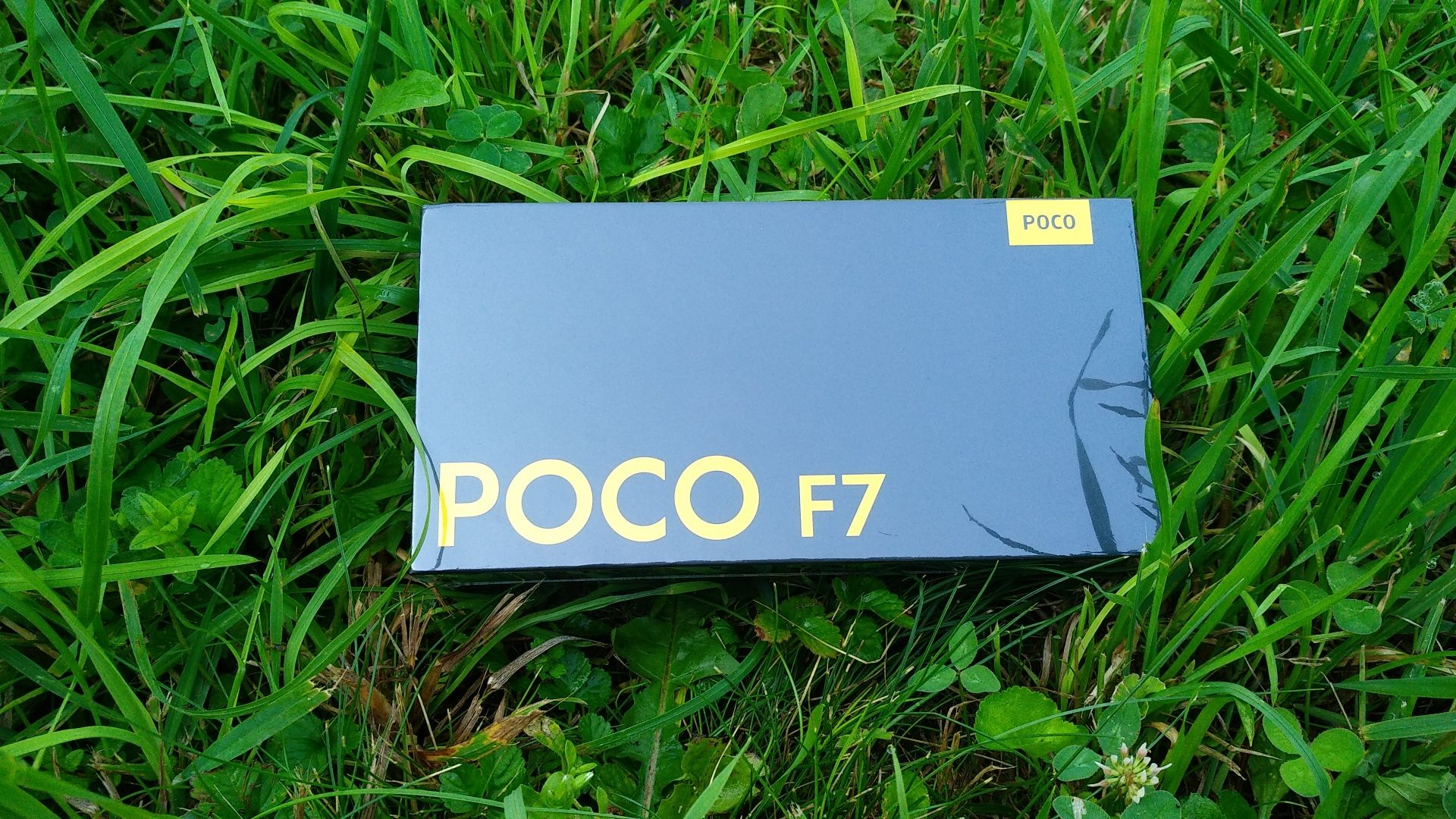 Poco F7 White 12/256 з зарядним