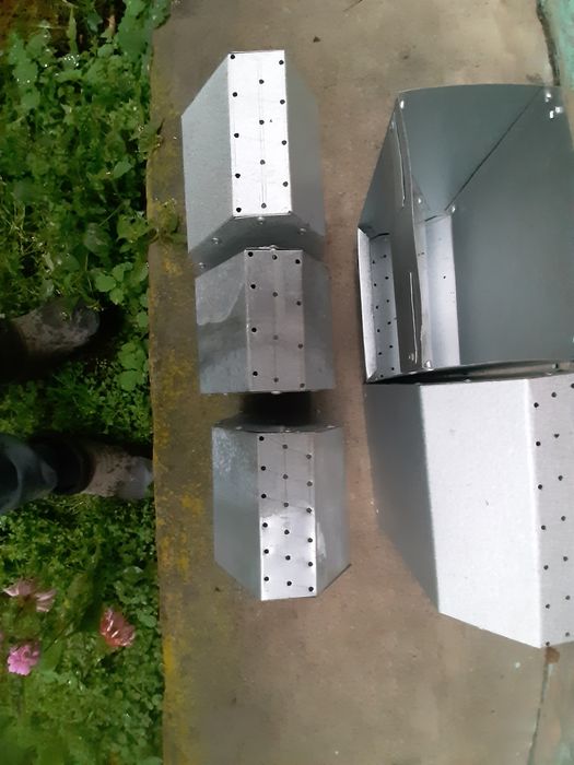 Кормушкі бункерні