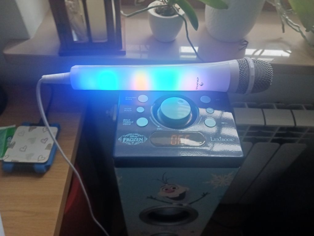 Głośnik bluetooth Frozen ELZA i ANNA ze świecącym mikrofonem  profesjo