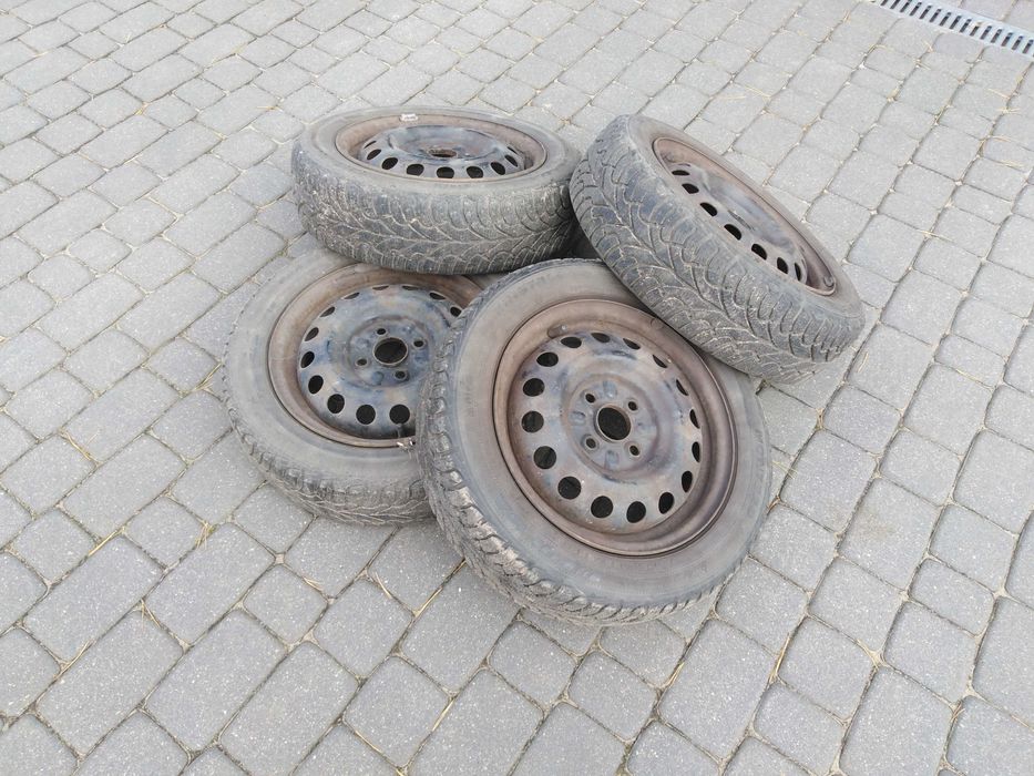 Sprzedam kola toyota aygo zima