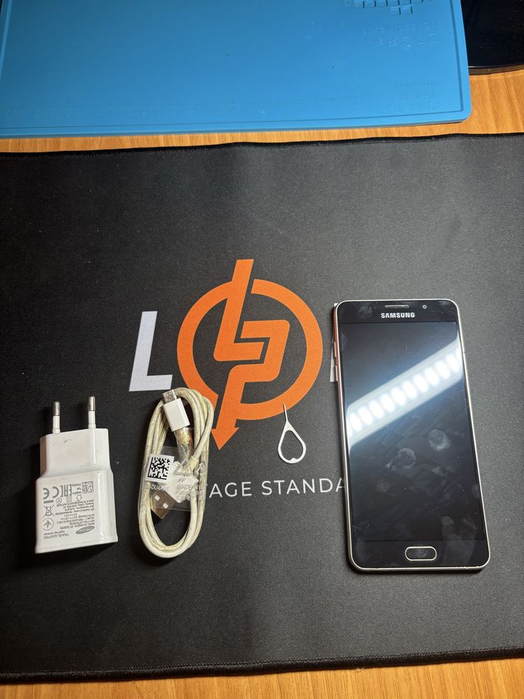 Смартфон Samsung A5 2016