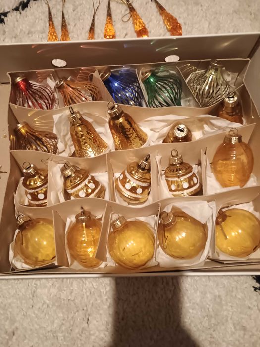 Stare bombki choinkowe PRL 26 sztuk