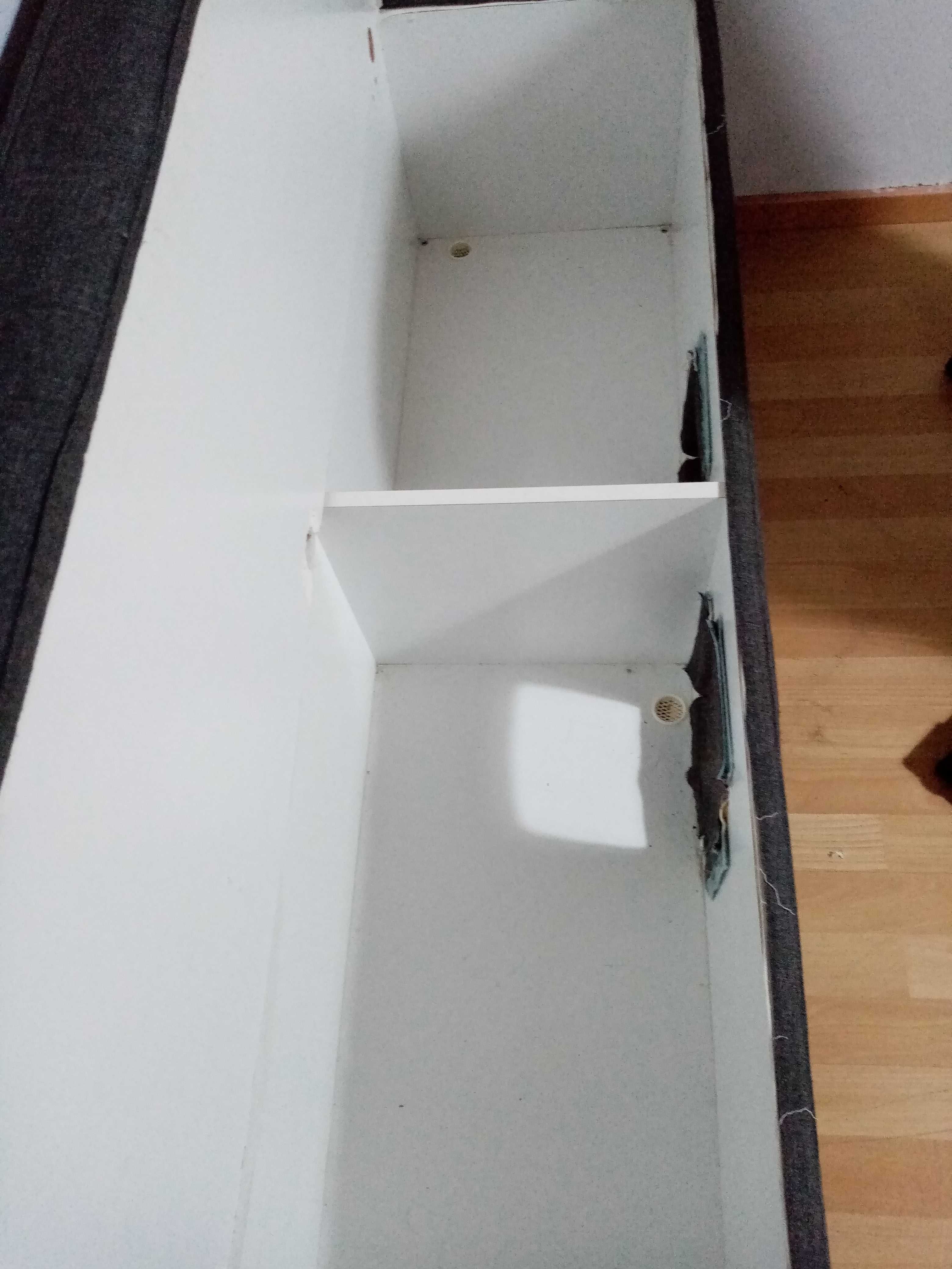 Banco/Otomano Grande IKEA adaptado casinha cão pequeno ou gato