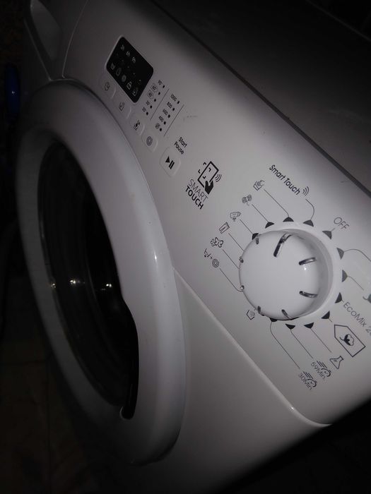 Maquina Lavar Roupa Seminova