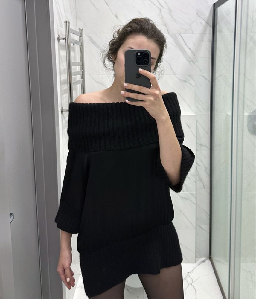 Кофта / туніка / сукня Valentino
