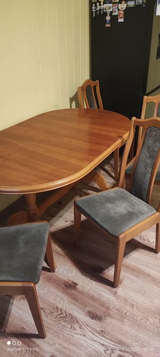 Stół rozkładany +6 krzeseł