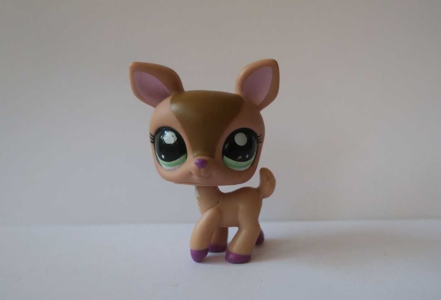 Figurka sarenka Littlest Pet Shop LPS sarna Hasbro