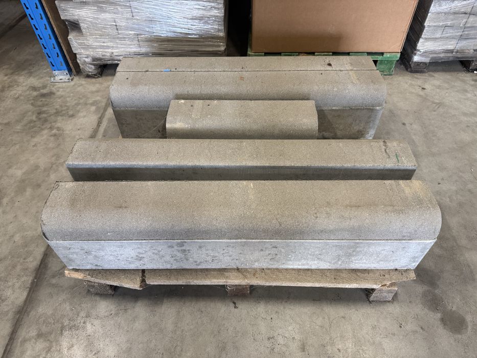 Krawężnik 4 sztuki 15 x 22 x 100 cm