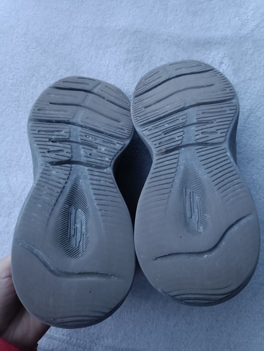 Мужские кроссовки Skechers р41