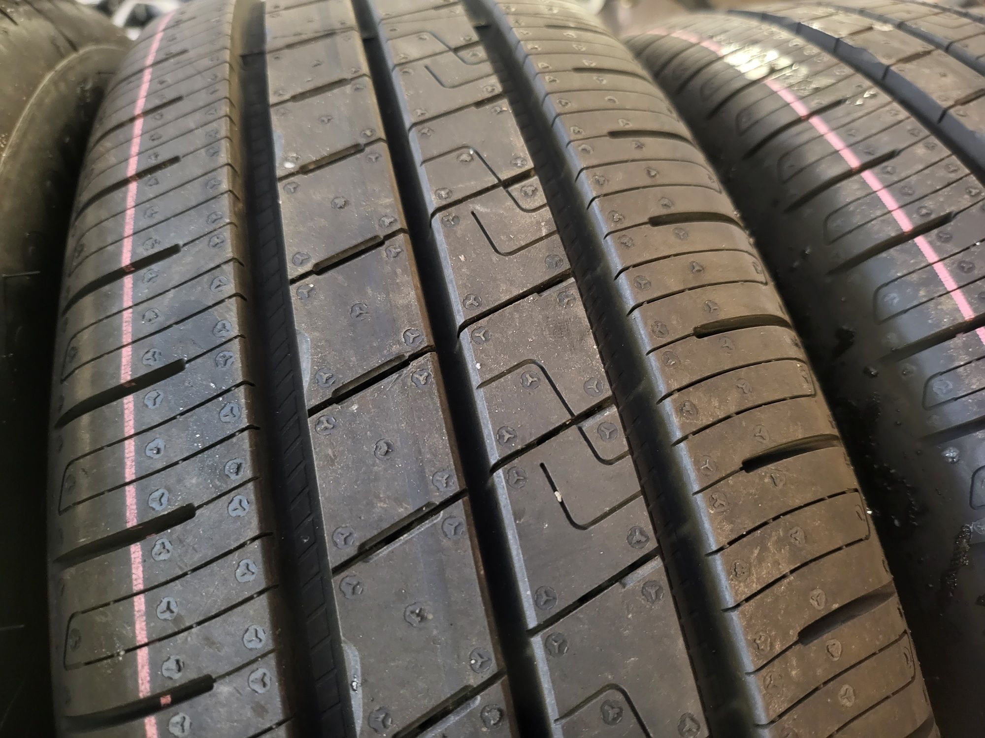 Nowe opony letnie 175/65/17 87H Goodyear EfficientGrip 2022 rok