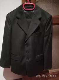Черный классический костюм (Турция, 130 -140 см).