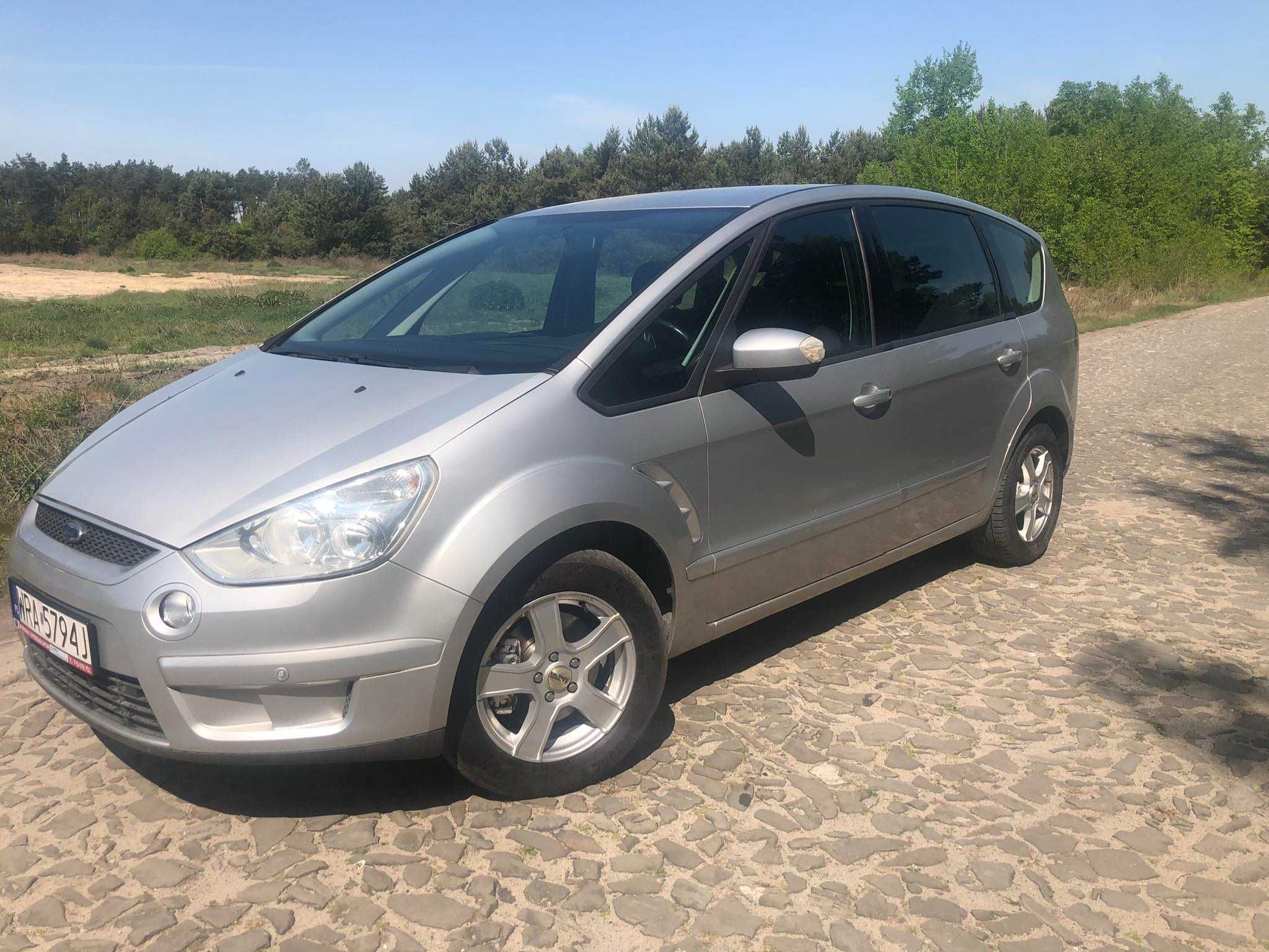 Ford S-max 2.0 benzyna 145km