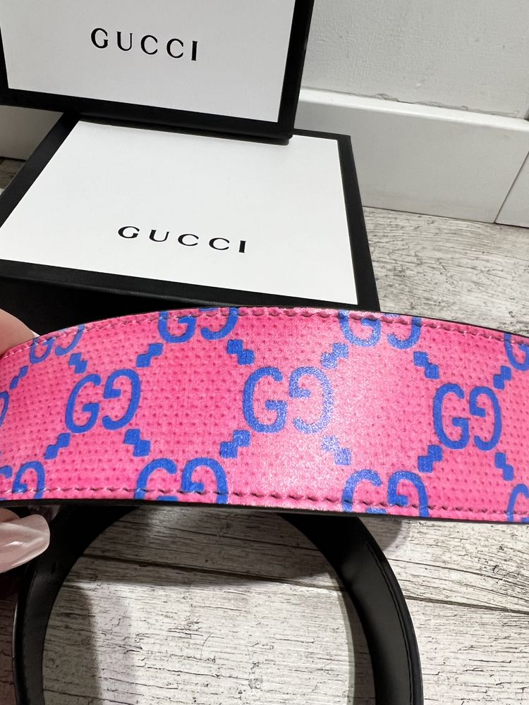 Piękny  pasek Gucci