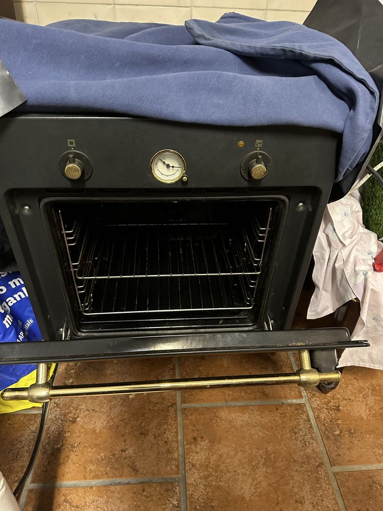 Vendo forno VINTAGE Ariston, 100% funcional!
