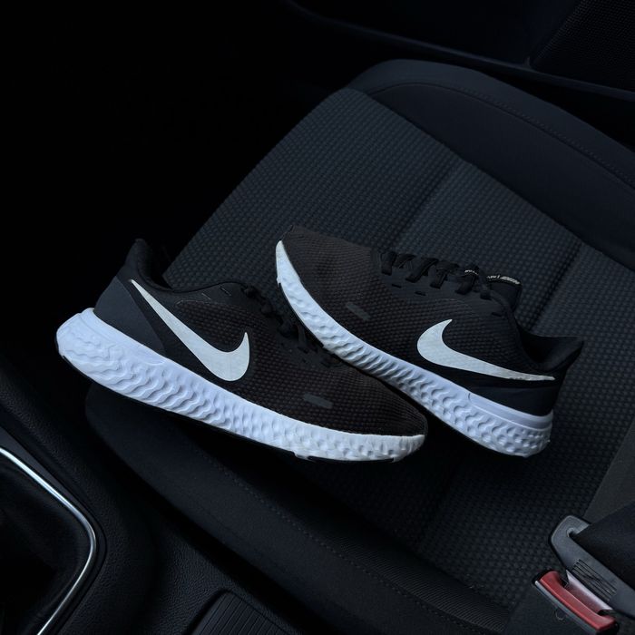 Жіночі кросівки Nike Revolution 6 оригінал