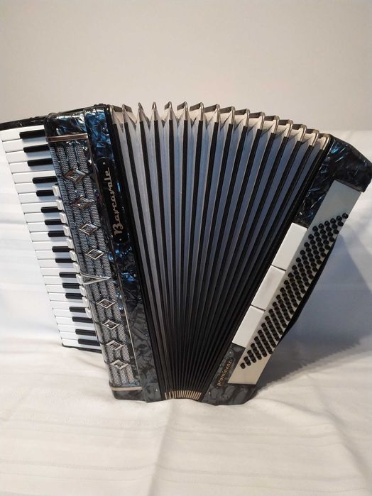 Akordeon Barcarole 120 odrestaurowany