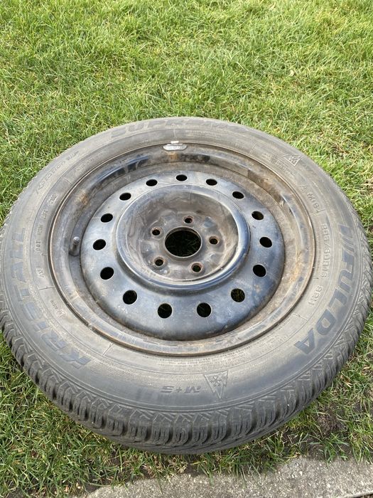 Stalowki 16 z oponami zimowymi