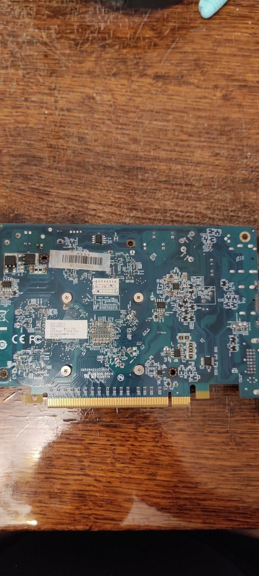 Відеокарта HIS 6670 1Gb GDDR5