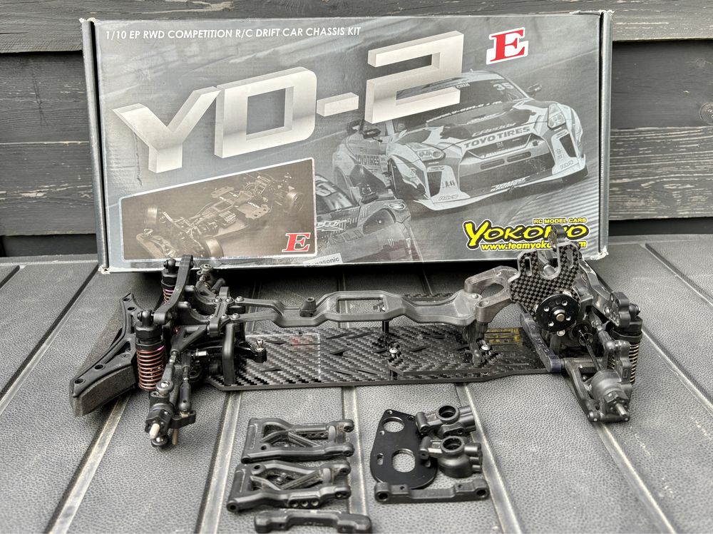 Model RC 1/10 RWD - Yokomo YD2e Carbon Slide Rack Reve D