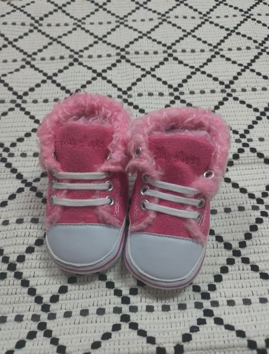 Playshoes różowe trampeczki z kożuszkiem r 16
