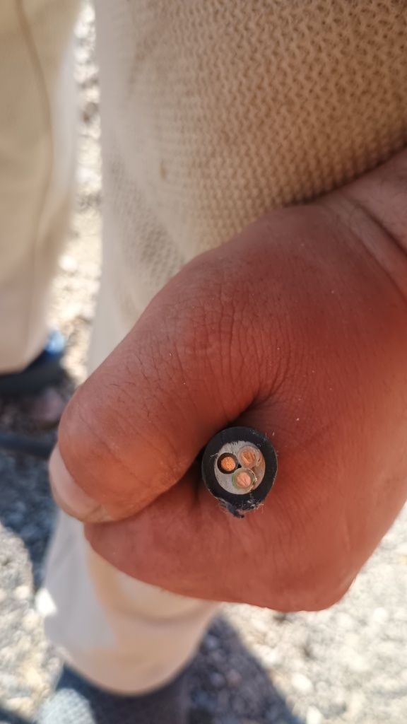 Posiadam na sprzedaż kabel 3x2.5 3×1.5  5×1.5 i internetowy