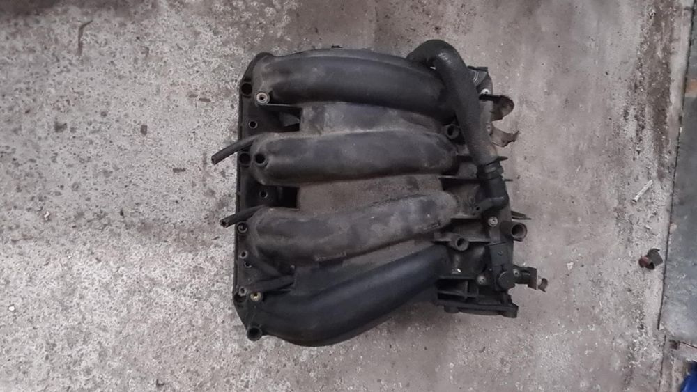 Kolektor ssący BMW f30/32 n20 2.8i