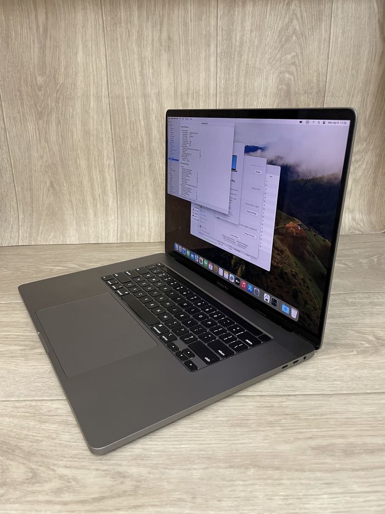 Ноутбук MacBook Pro 2019 16 i7 16Gb 512Gb