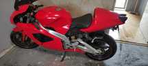 Aprilia rsv milla10000
