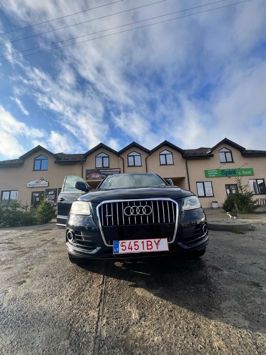 Audi Q5 2014 2.0 бензин пригнано із США