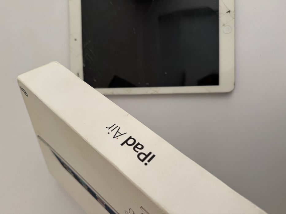 Айпад , ipad разбит экран