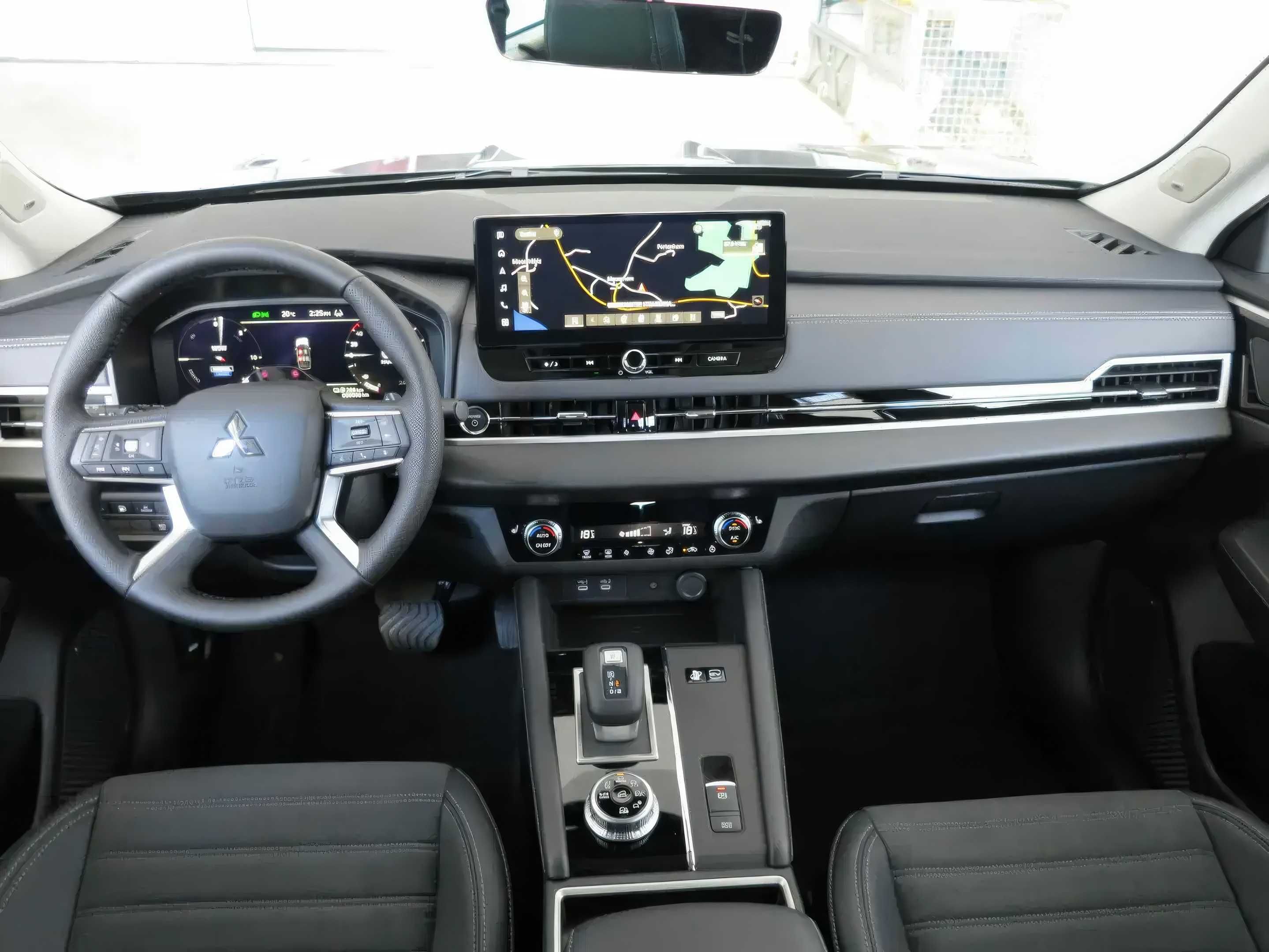 2023 Mitsubishi Outlander PHEV SEL
