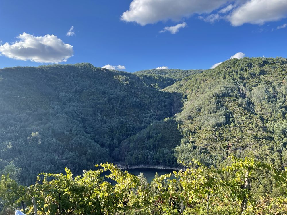 Vendo terreno frente a barragem