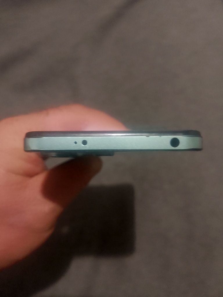 Продам Xiaomi Redmi not 12