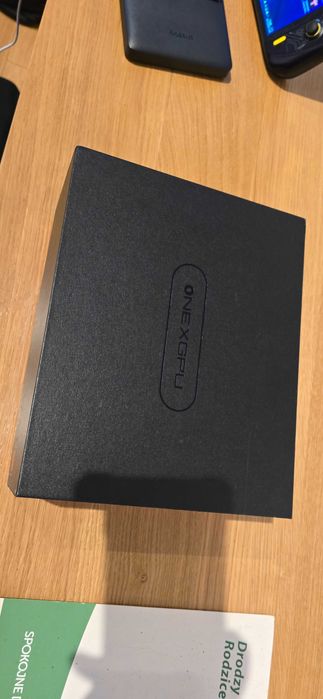 ONEXGPU 2:  eGPU with AMD Radeon RX 7800M 12GB VRAM oculink/usb4