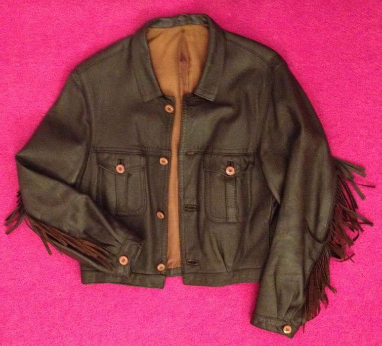 Casaco pele castanho vintage com franjas
