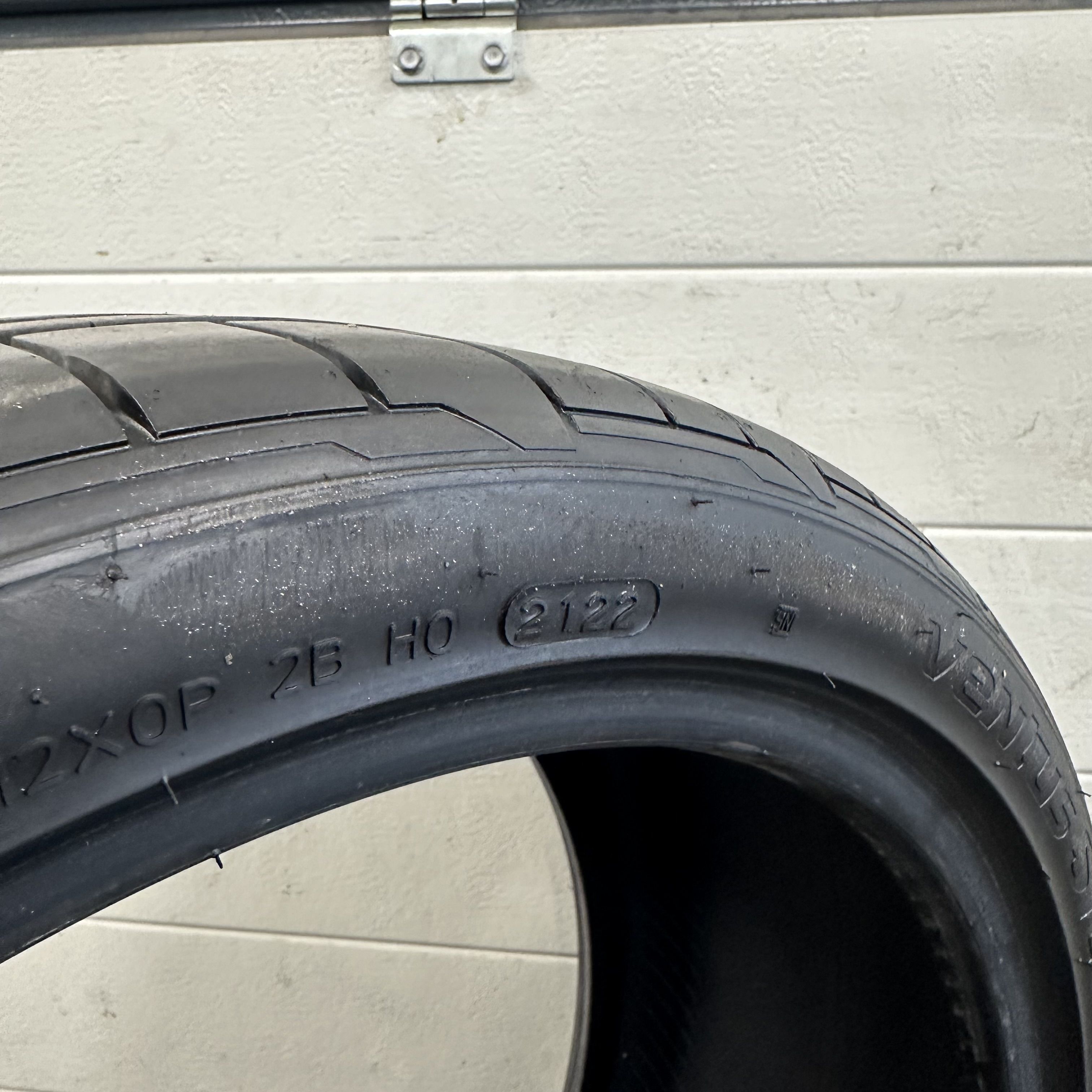 Opona Hankook Ventus S1 evo3 - 235/35/19