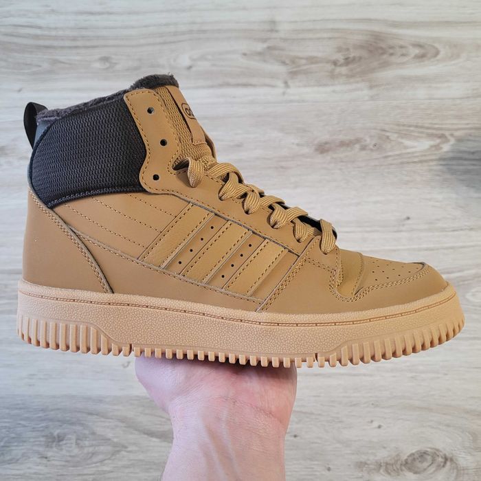 Adidas EUR 40 US 7 UK 6.5 утеплені кросівки Break Start Mid Winterized