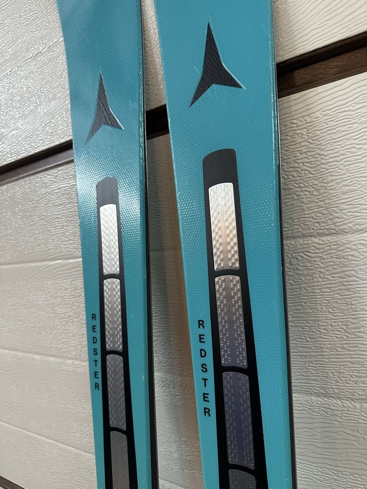 Narty Atomic Redster X9s 174cm *2026*