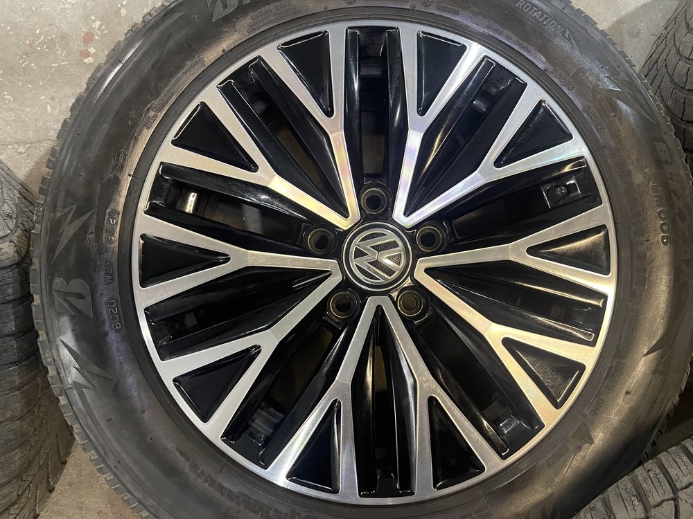 Продам диски volkswagen с резиной 205/60 r16